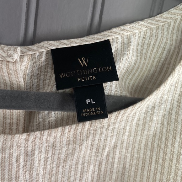 Cream blouse - Picture 3 of 3